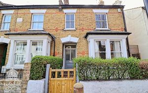 Front Of Property- click for photo gallery